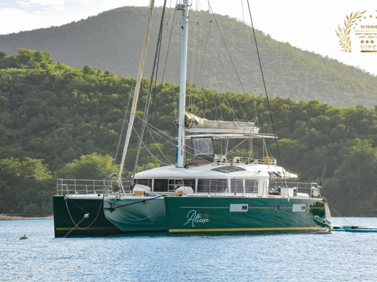 Lagoon ALTESSE charter bareboat or captained in  Saint Thomas Island