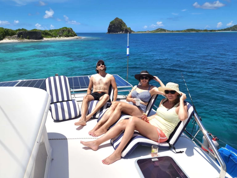 Bareboat Rental Luxury Yacht Leopard with a boat licence