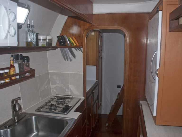 Privilege UBUNTU in Nassau on SamBoat