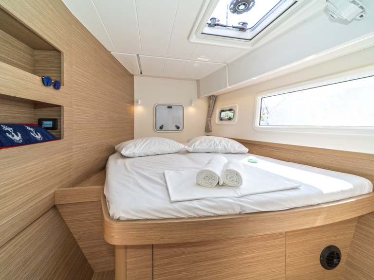 Catamaran rental with or without captain Lagoon Skradin