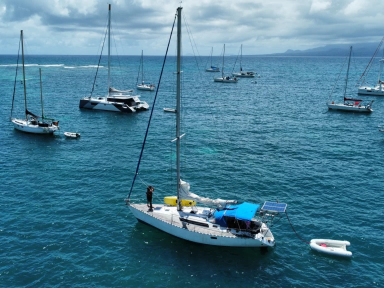 Bareboat Rental Sailboat Bénéteau with a boat licence