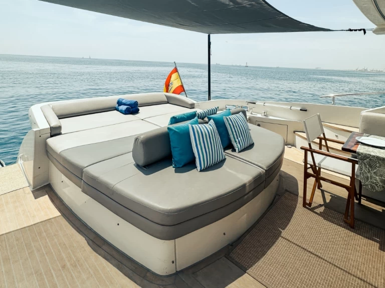 Luxury Yacht for rent Palma de Mallorca at the best price