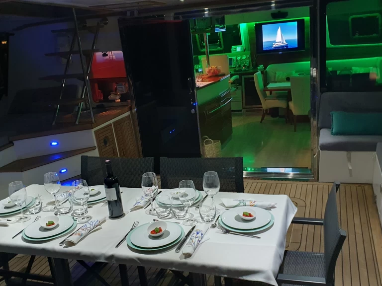 Yacht charter Ajaccio cheap Sunreef 62