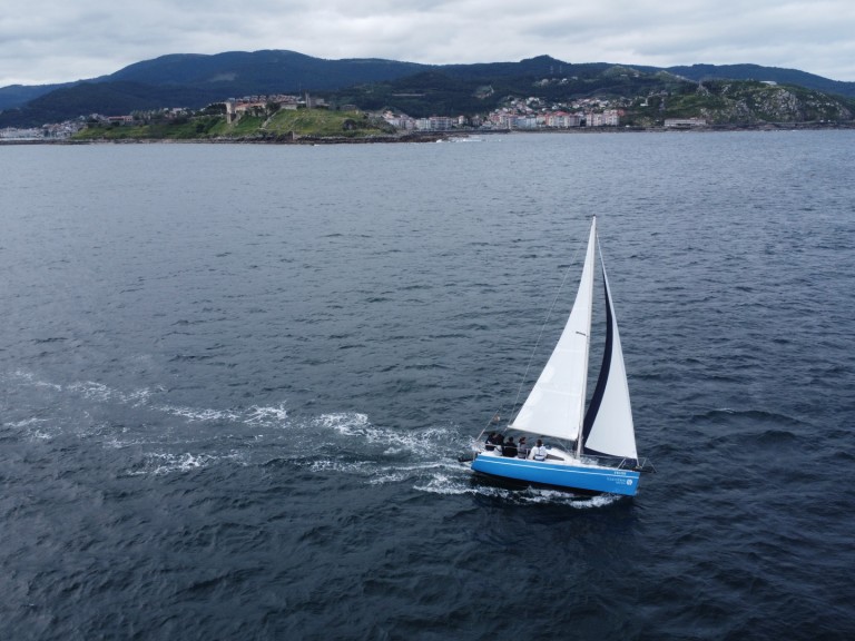  Yatlant 24 in Baiona on SamBoat