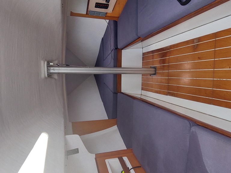 Yacht charter Baiona cheap Yatlant 24