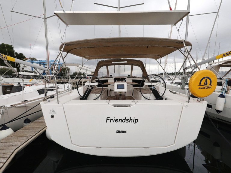 Rent a Dufour Dufour 430 Grand Large Šibenik