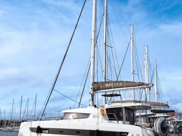Catamaran rental in Hyères - 15 BALI 4.2