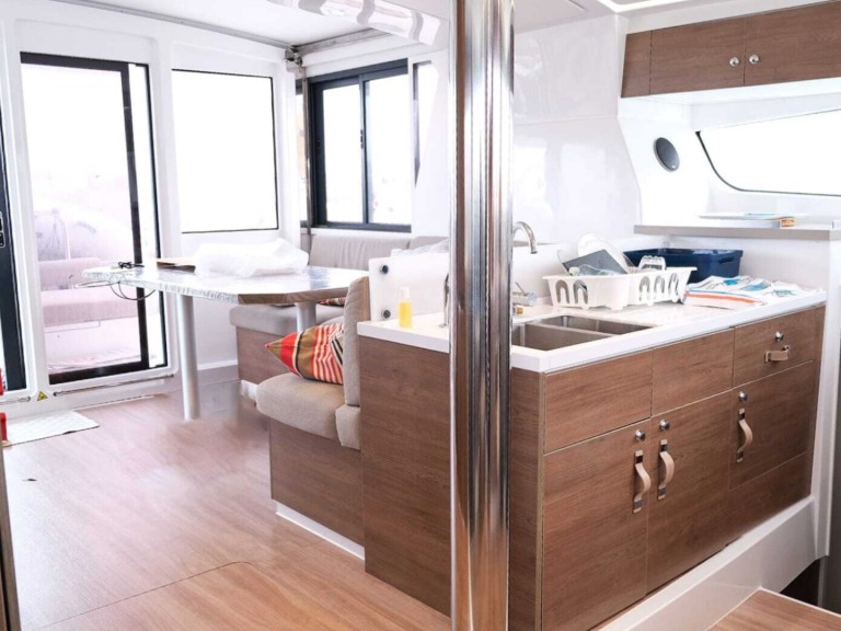 Catamaran rental with or without captain 15 Hyères