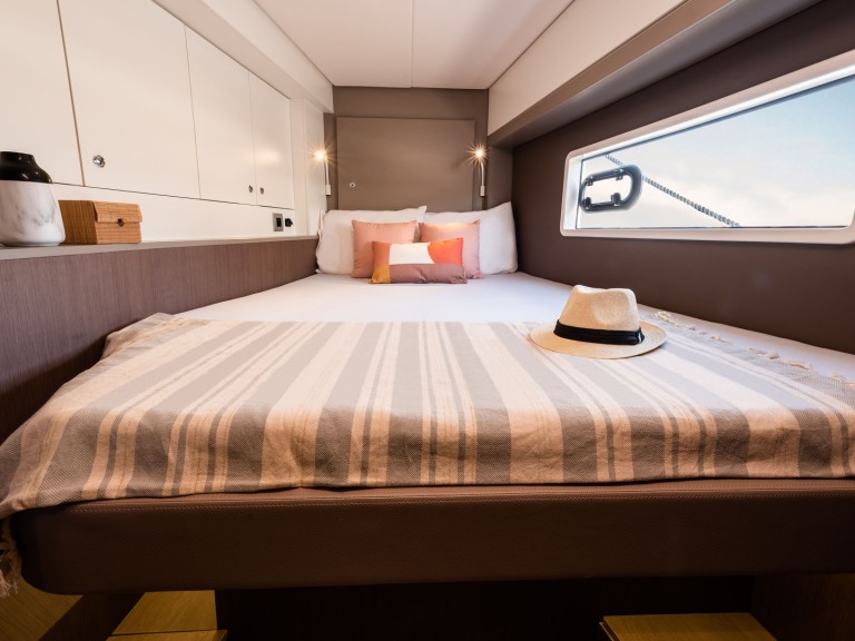 Yacht charter Skradin cheap Bali 4.2