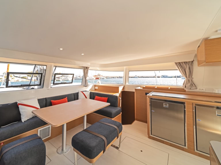 Rent a Excess Excess 14 Skradin