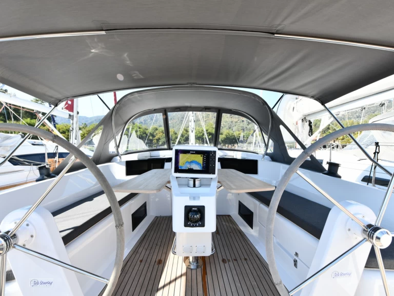 Boat rental Hanse Hanse 418 in Fethiye on Samboat