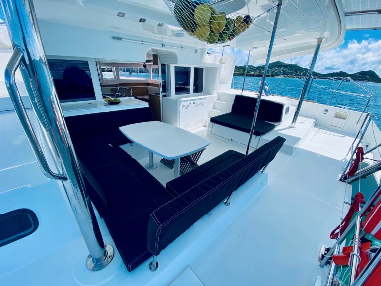 Lagoon Lagoon 450 in Saint George's on SamBoat