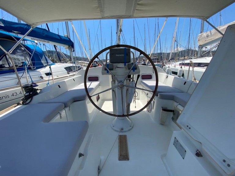 Sailboat rental with or without captain Bénéteau Fethiye