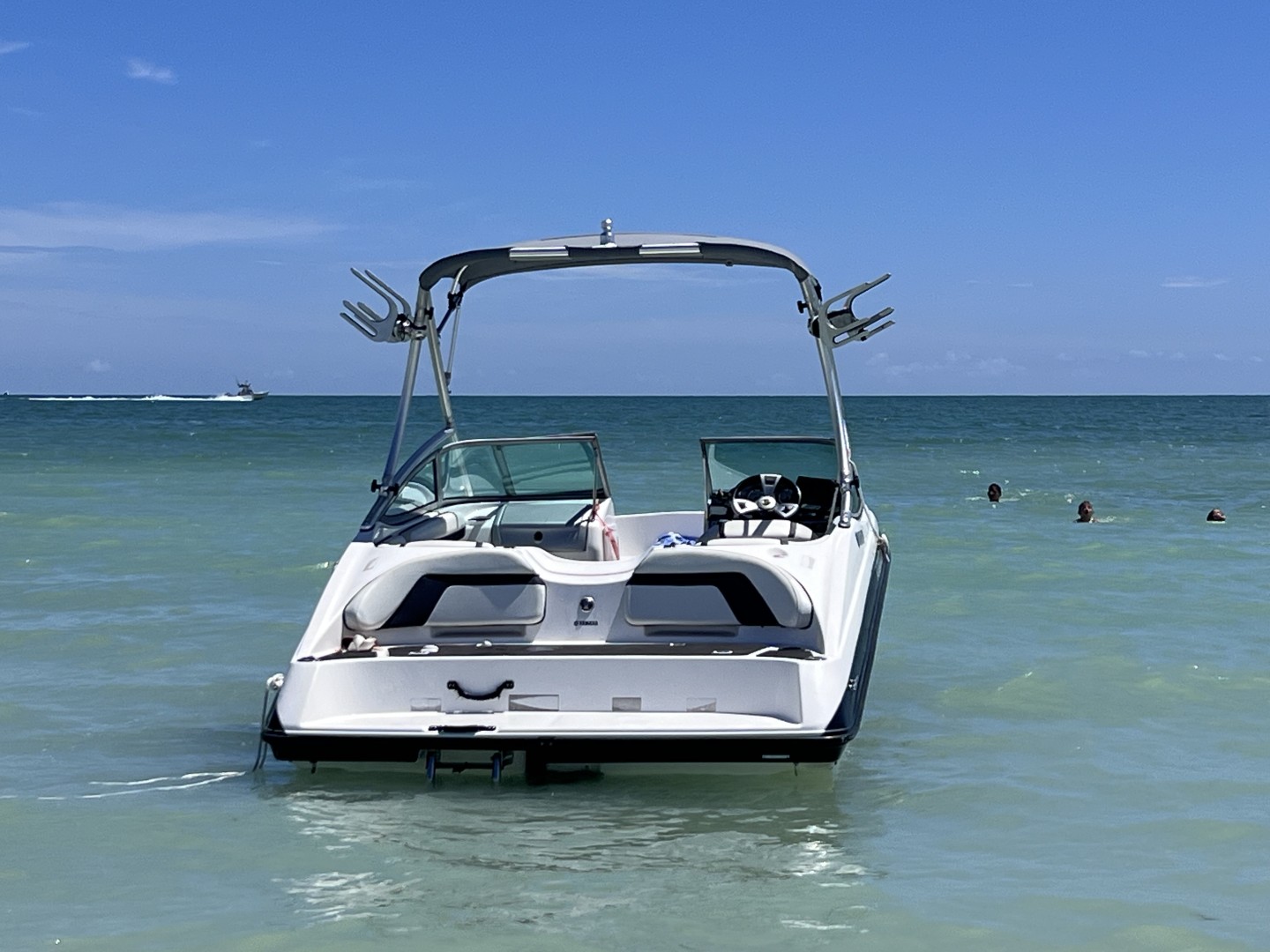 Rent a Motorboat Yamaha AR190 in Cape Coral (Yama2015) | SamBoat