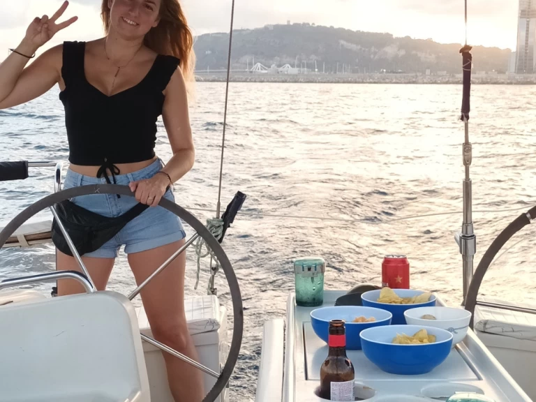Sailboat rental with or without captain NAVAL ROO 400 Barcelona