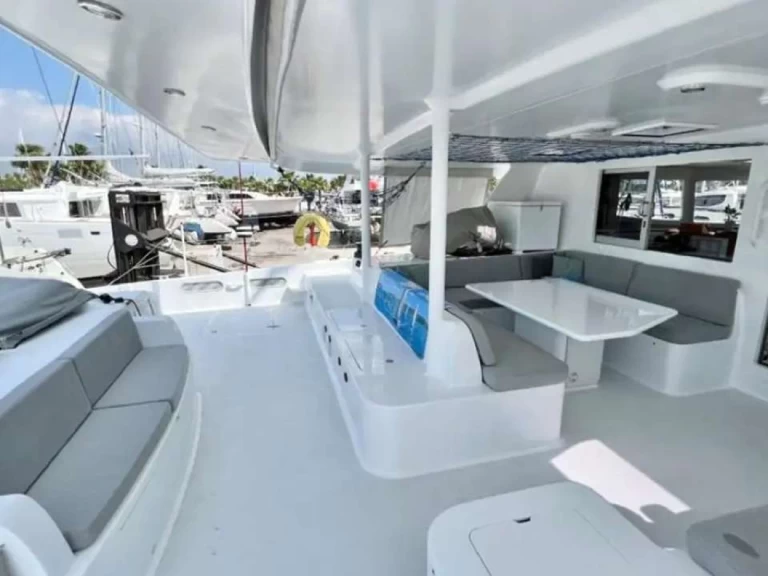 Yacht charter British Virgin Islands (BVI) cheap AWATEA