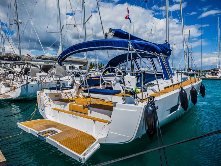 Bareboat Rental Sailboat Hanse with a boat licence