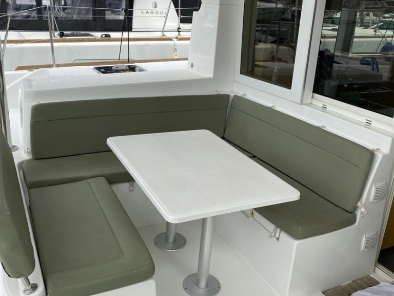 Catamaran rental in Fethiye - Lagoon Lagoon 39