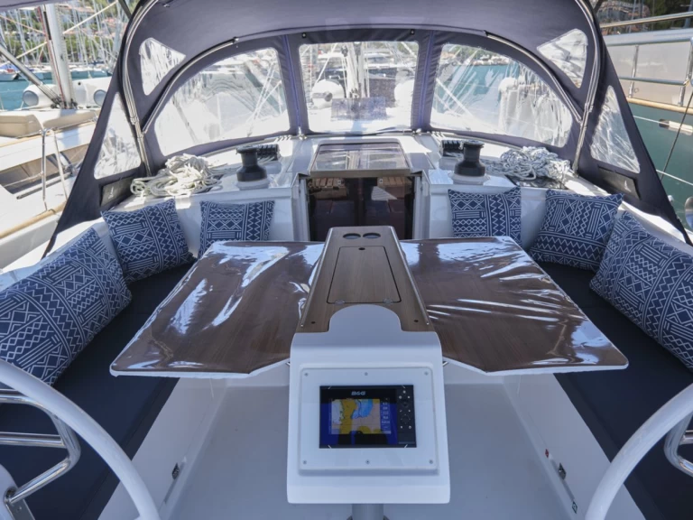 Boat rental Bavaria Bavaria C42 in Fethiye on Samboat