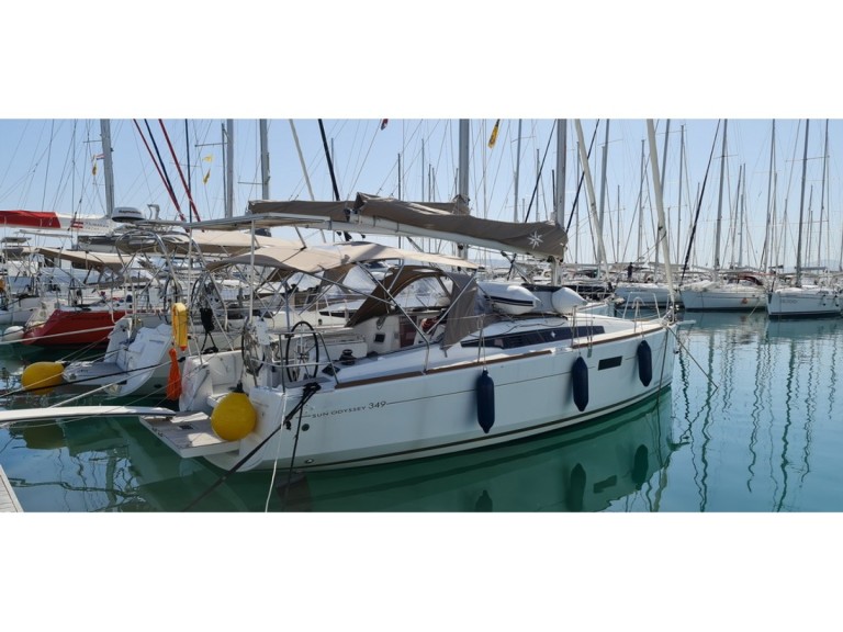 Sailboat rental in Pula - Jeanneau Sun Odyssey 349