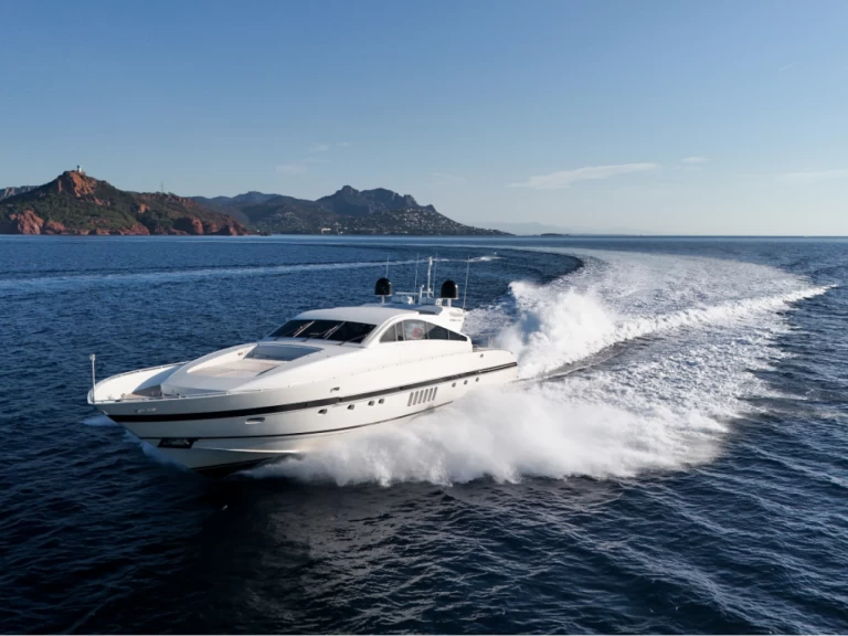 Luxury Yacht rental with or without captain Leopard Saint-Raphaël