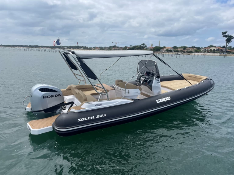 Boat rental Salpa Salpa Soleil 24.5 in Bélisaire on Samboat