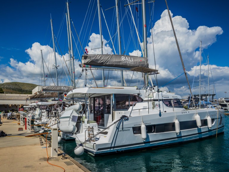 Boat rental Bali Bali Catspace Voile in Seget Donji on Samboat