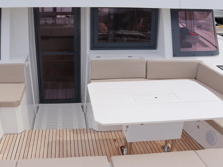 Yacht charter Road Town cheap Bali 4.8