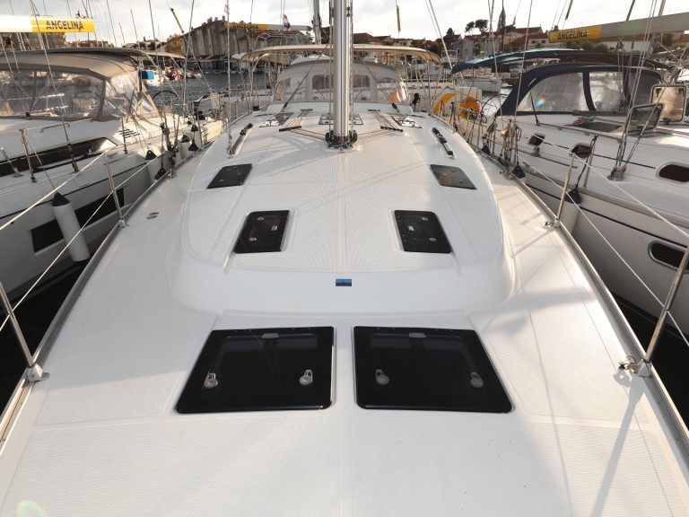 Sailboat rental with or without captain Bavaria Biograd na Moru