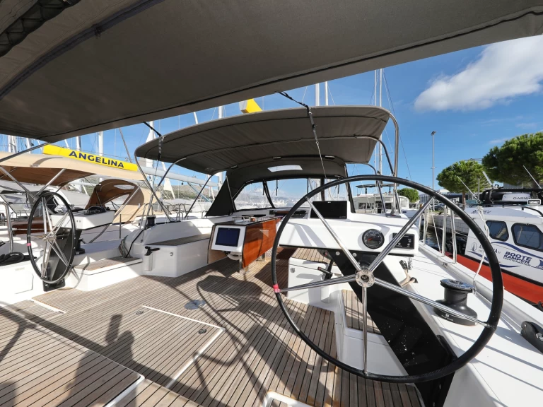 Rent a Dufour Dufour 530 Trogir