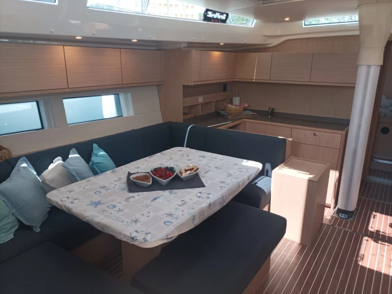 Yacht charter Split cheap Bavaria C57