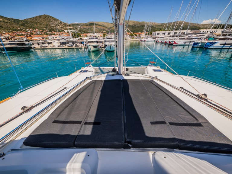 Rent a Lagoon Lagoon 450 F Seget Donji