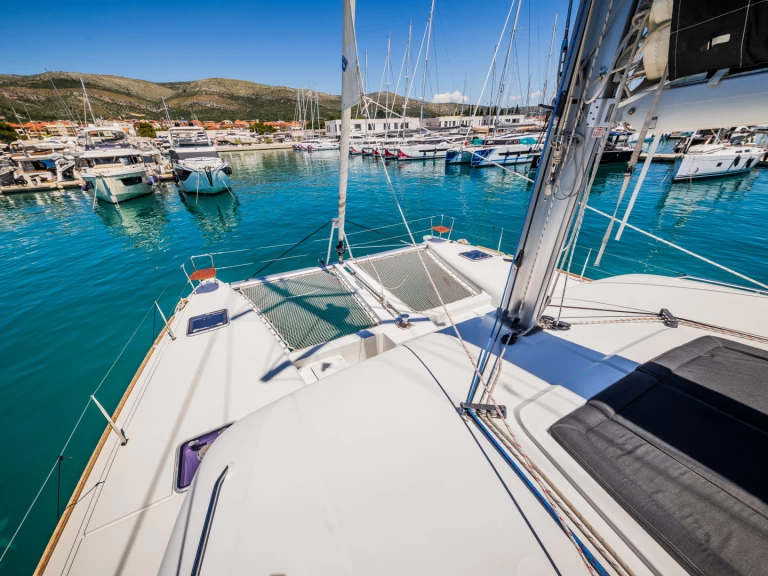 Yacht charter Seget Donji cheap Lagoon 450 F