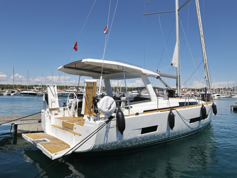 Sailboat rental in Biograd na Moru - Hanse Hanse 460
