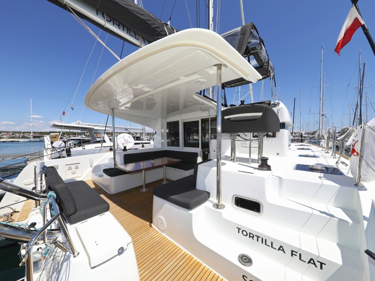 Lagoon Lagoon 40 in Biograd na Moru on SamBoat