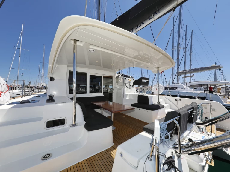 Yacht charter Biograd na Moru cheap Lagoon 40