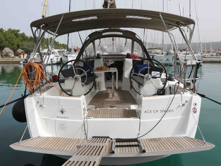 Sailboat rental with or without captain Jeanneau Rogoznica