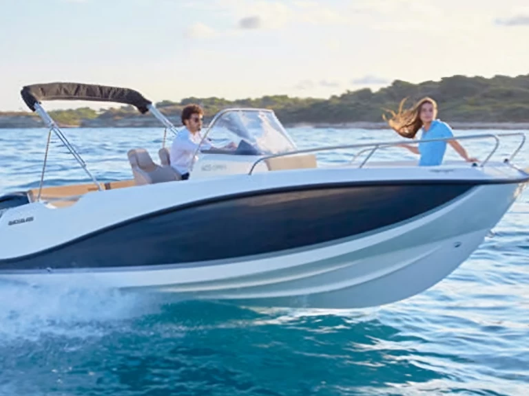 Motorboat rental in Águilas - Quicksilver Activ 675 Open