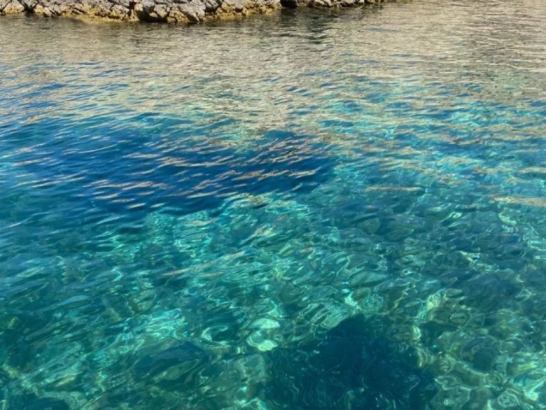 Yacht charter Marseille cheap Flyer 5 Grand Prix