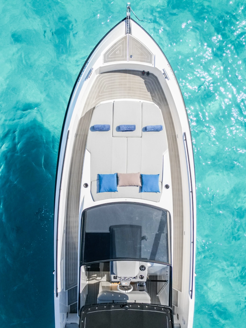 Rio Yachts Espera 34 in Santa Eulària des Riu on SamBoat