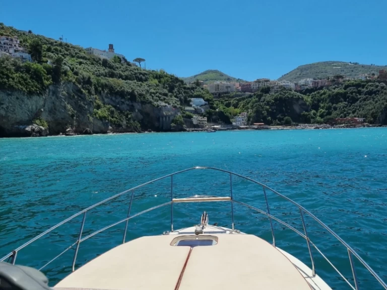Azimut Az 34 charter bareboat or captained in  Castellammare di Stabia