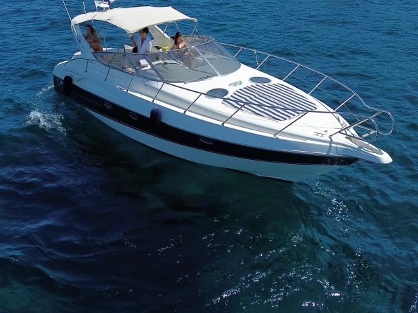 Motorboat for rent Cannes at the best price