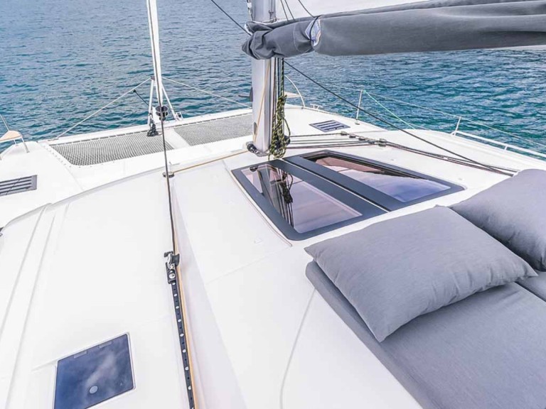 Catamaran rental with or without captain Fountaine Pajot Pula