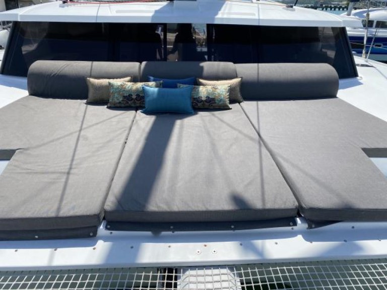 Yacht charter Mai Khao cheap Saona 47