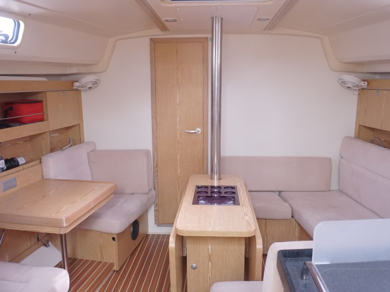 Rent a Hanse Hanse 385 Mai Khao