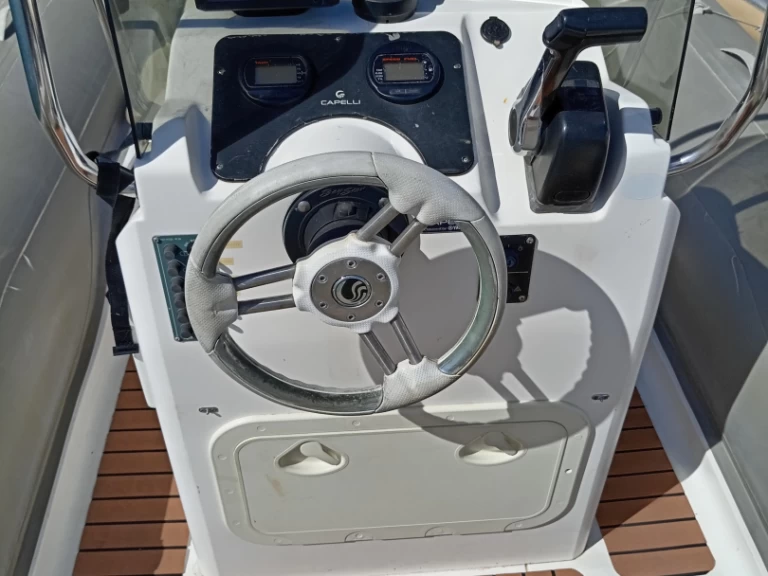 Capelli Tempest 626 Luxe charter bareboat or captained in  Palavas-les-Flots