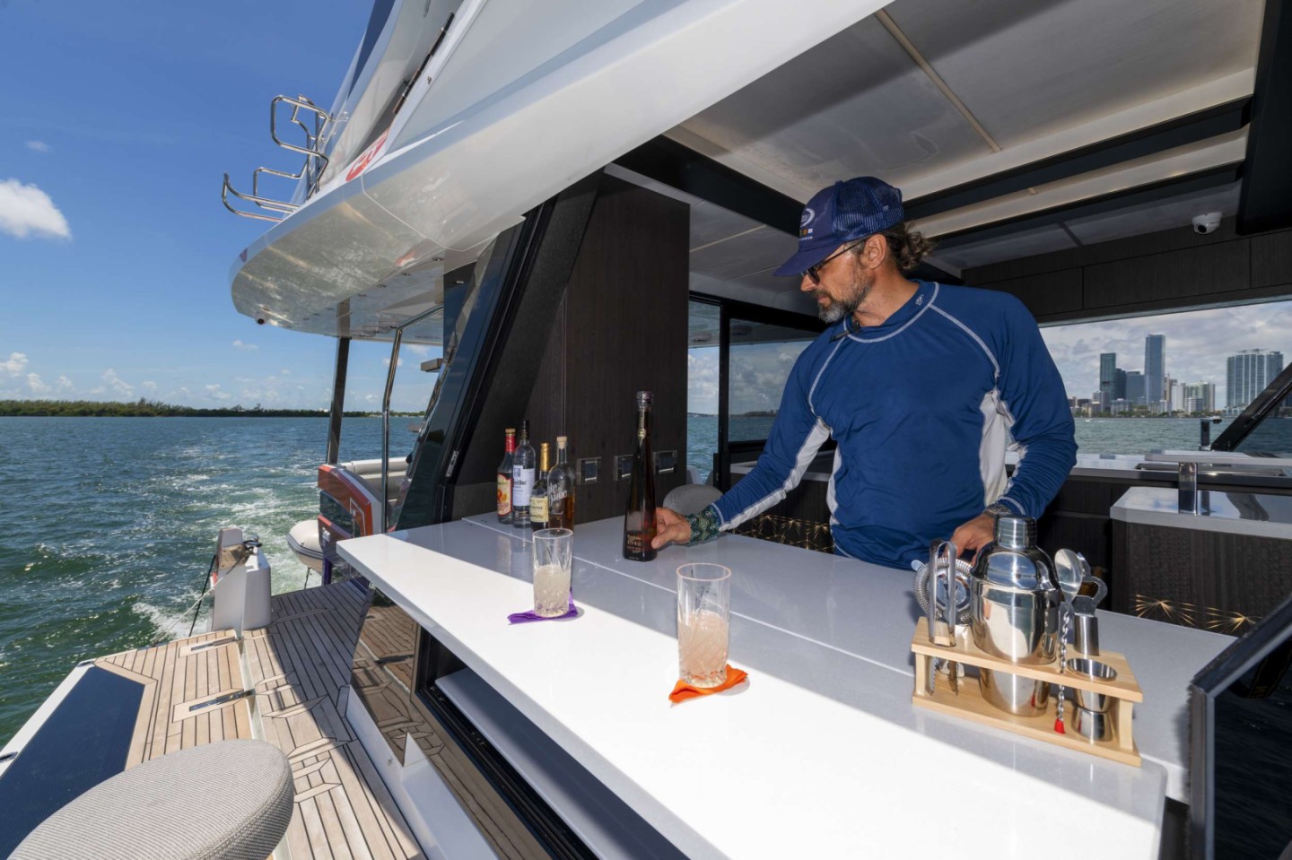 Rent a Luxury Yacht Galeon Crypto Life in Miami Beach (Crypto Life) |  SamBoat