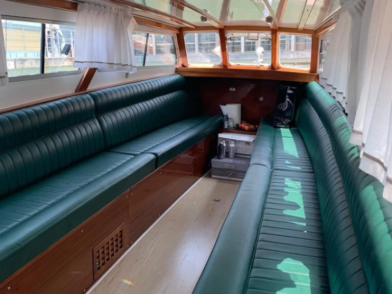 Motorboat rental in Venice - Vizianello vizianello