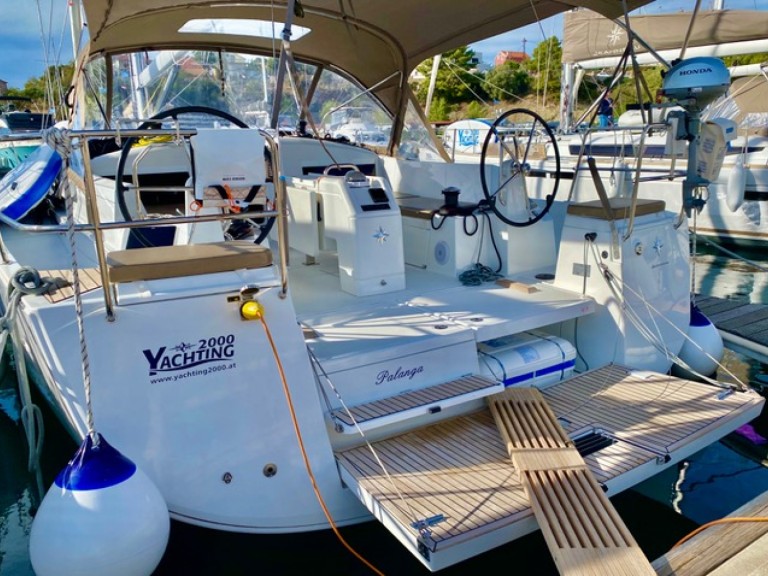 Bareboat Rental Sailboat Jeanneau with a boat licence