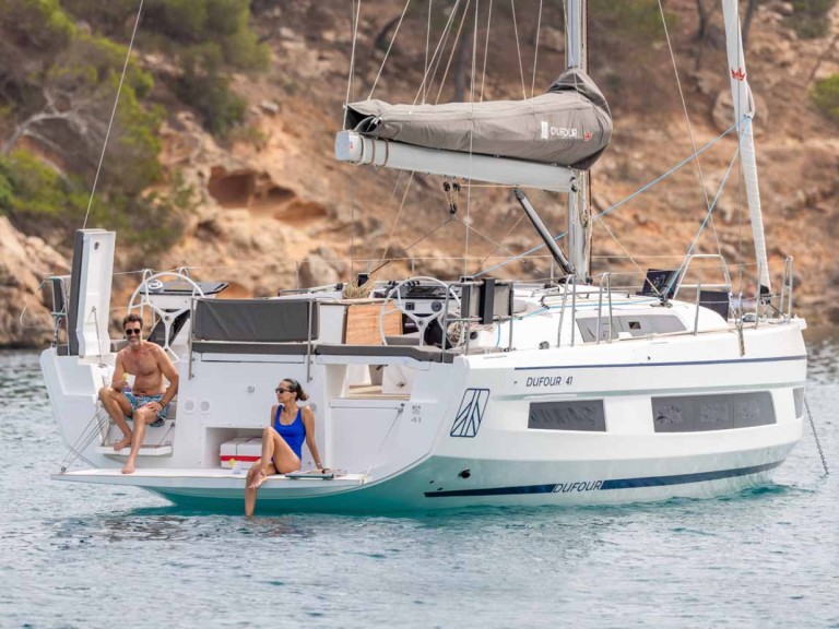 Bareboat Rental Sailboat Dufour with a boat licence